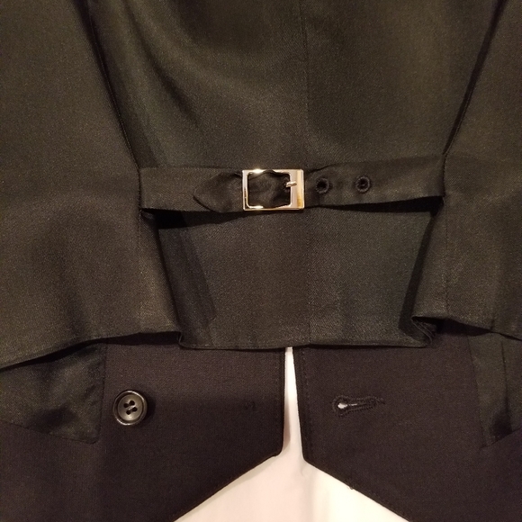 Chaiken Black Tailored Buttton Vest - Picture 11 of 13